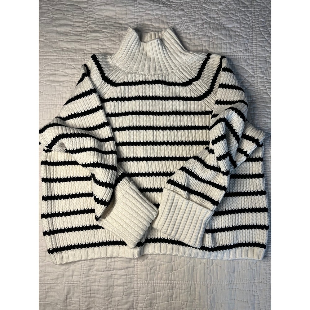 Abercrombie & Fitch W Large Striped Mock Neck Ribbed Knit Sweater White Black